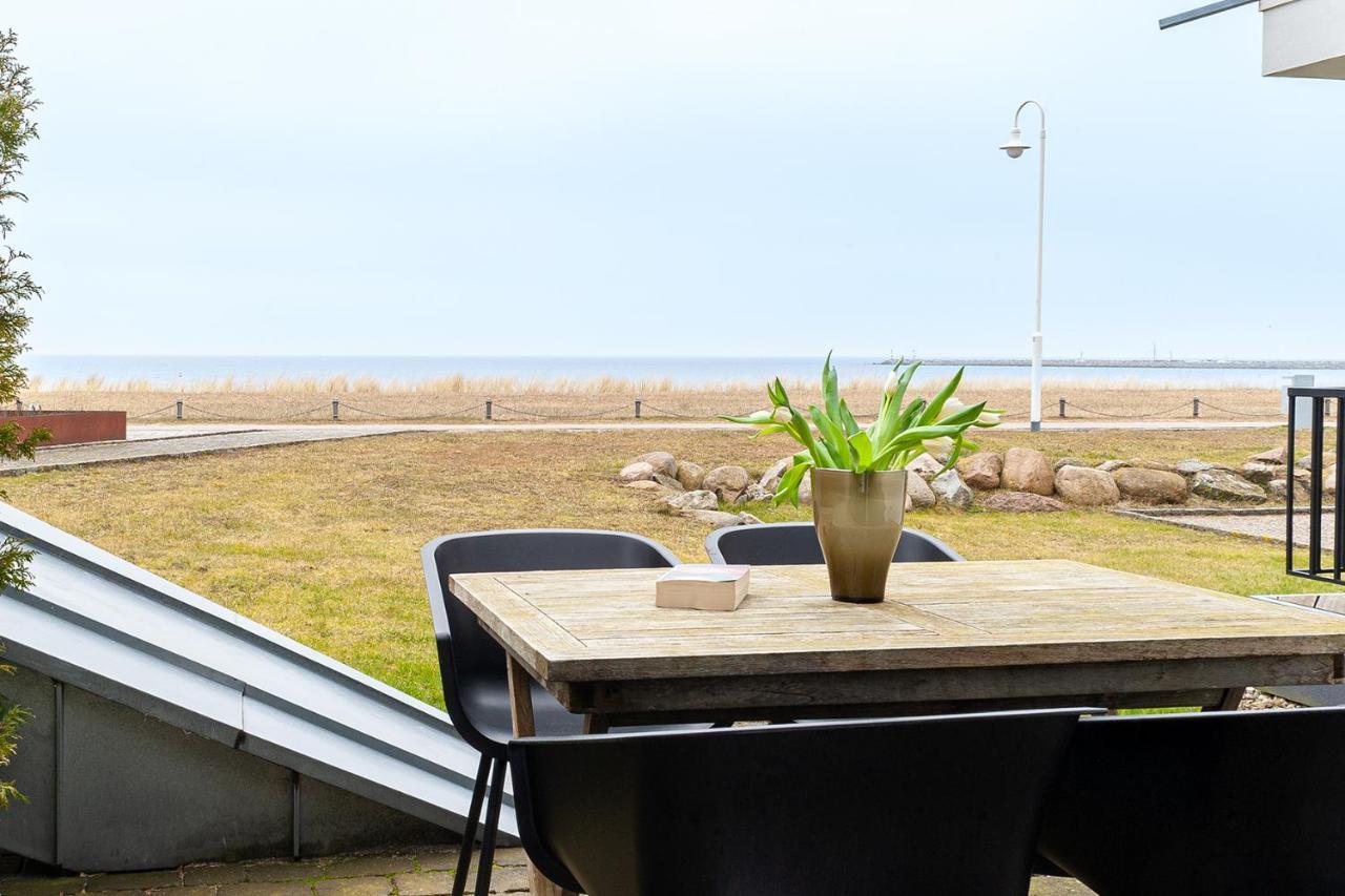 Aparthotel Ostseeperle Glowe - Schoen Gestrandet Exterior photo