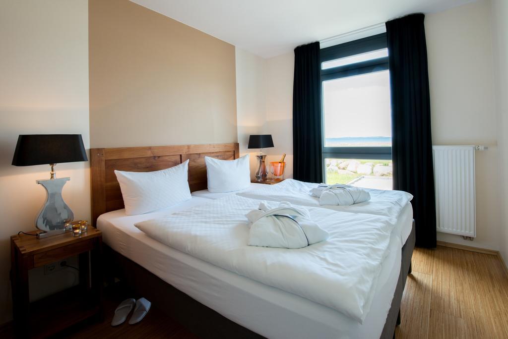 Aparthotel Ostseeperle Glowe - Schoen Gestrandet Exterior photo